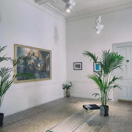 Aristide - Small Luxury Of The World Ερμούπολη