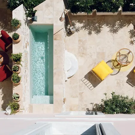 Aristide - Small Luxury Of The World Ερμούπολη