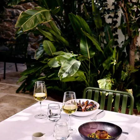 Aristide - Small Luxury Of The World Ermoupoli