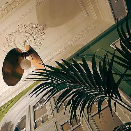 Aristide - Small Luxury Of The World
